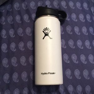 ✖️SOLD✖️ Hydro flask 18 oz.